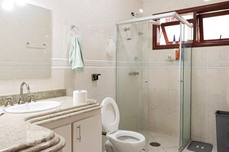 Casa de condomínio para alugar com 430m², 4 quartos e 4 vagasBanheiro Social