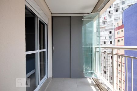 Varanda de kitnet/studio para alugar com 1 quarto, 36m² em Bela Vista, São Paulo