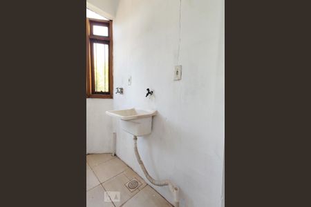 Casa à venda com 60m², 2 quartos e 2 vagas Casa à venda com 60m², 2 quartos e 2 vagasÁrea de Serviço