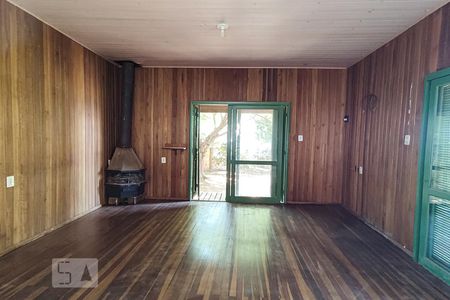 Casa à venda com 60m², 2 quartos e 2 vagas Casa à venda com 60m², 2 quartos e 2 vagasSala