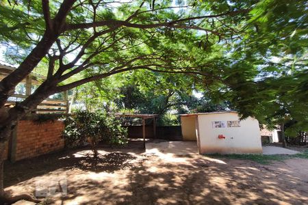 Casa à venda com 60m², 2 quartos e 2 vagas Casa à venda com 60m², 2 quartos e 2 vagasPátio