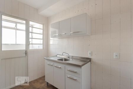 Apartamento para alugar com 70m², 2 quartos e 1 vaga Apartamento para alugar com 70m², 2 quartos e 1 vagaCozinha