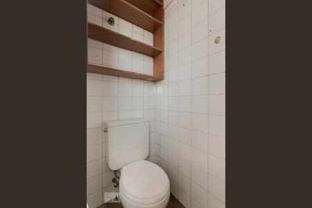 Apartamento para alugar com 70m², 2 quartos e 1 vaga Apartamento para alugar com 70m², 2 quartos e 1 vagaBanheiro de Serviço