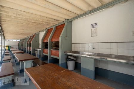 Apartamento para alugar com 70m², 2 quartos e 1 vaga Apartamento para alugar com 70m², 2 quartos e 1 vagaÁrea comum - Churrasqueira