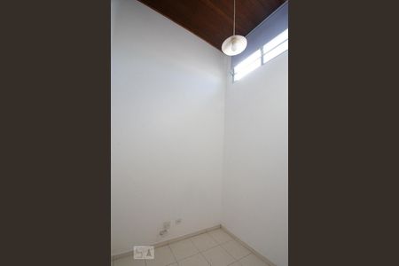 Quarto 1 de casa para alugar com 2 quartos, 50m² em Campininha, São Paulo