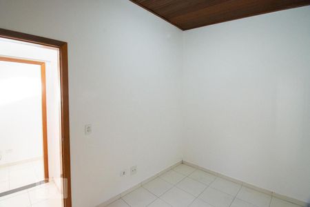 Quarto 1 de casa para alugar com 2 quartos, 50m² em Campininha, São Paulo