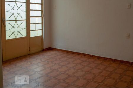 Casa à venda com 134m², 2 quartos e 2 vagasCopa