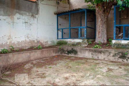 Casa à venda com 134m², 2 quartos e 2 vagasÁrea Externa