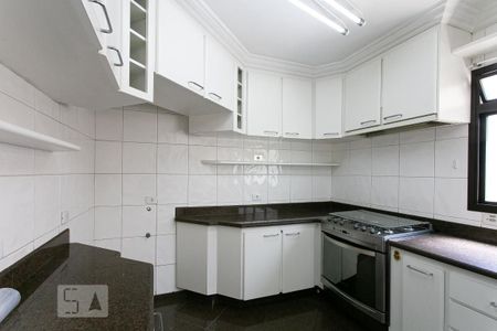 Apartamento para alugar com 186m², 3 quartos e 3 vagas Apartamento para alugar com 186m², 3 quartos e 3 vagasCozinha