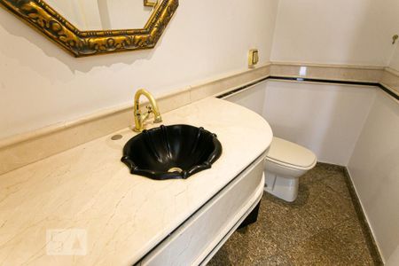 Apartamento para alugar com 186m², 3 quartos e 3 vagas Apartamento para alugar com 186m², 3 quartos e 3 vagasLavabo