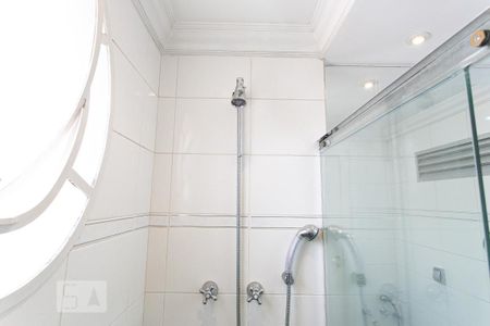 Apartamento para alugar com 186m², 3 quartos e 3 vagas Apartamento para alugar com 186m², 3 quartos e 3 vagasBanheiro da Suíte 3 - Chuveiro