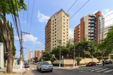 Apartamento para alugar com 186m², 3 quartos e 3 vagas Apartamento para alugar com 186m², 3 quartos e 3 vagasFachada