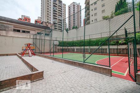 Apartamento para alugar com 186m², 3 quartos e 3 vagas Apartamento para alugar com 186m², 3 quartos e 3 vagasÁrea comum - Quadra