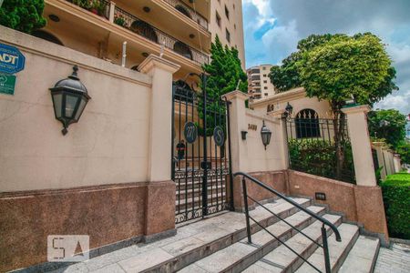 Apartamento para alugar com 186m², 3 quartos e 3 vagas Apartamento para alugar com 186m², 3 quartos e 3 vagasFachada