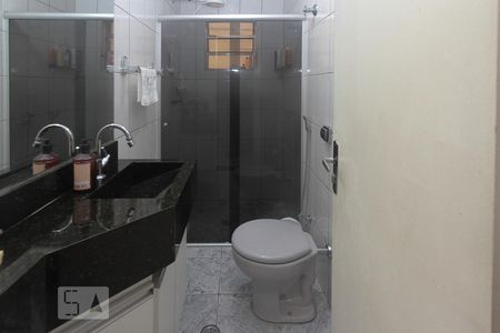Banheiro de casa à venda com 3 quartos, 170m² em Chácara Belenzinho, São Paulo