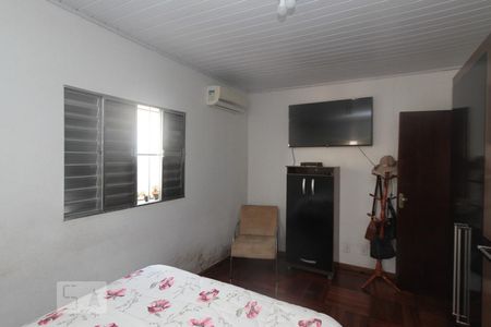 Quarto de casa à venda com 3 quartos, 170m² em Chácara Belenzinho, São Paulo