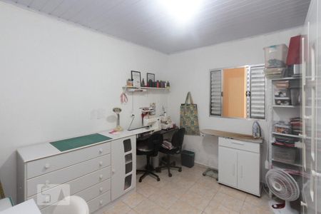 Casa à venda com 170m², 3 quartos e 2 vagas Casa à venda com 170m², 3 quartos e 2 vagasQuarto 02