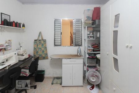 Casa à venda com 170m², 3 quartos e 2 vagas Casa à venda com 170m², 3 quartos e 2 vagasQuarto 02