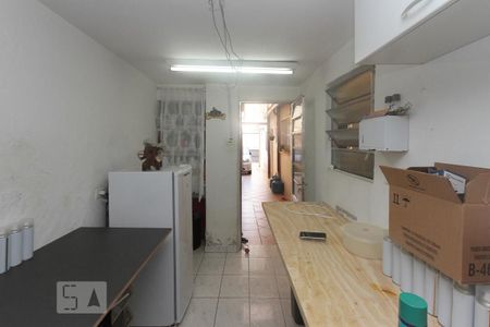 Casa à venda com 170m², 3 quartos e 2 vagas Casa à venda com 170m², 3 quartos e 2 vagasQuarto Serviço