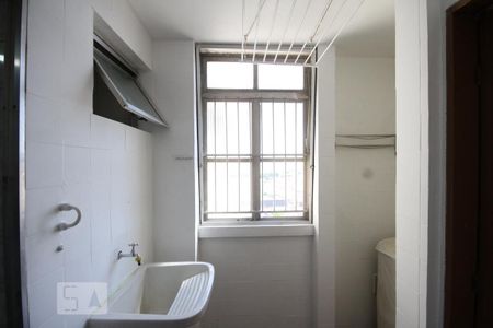 Apartamento à venda com 80m², 2 quartos e 1 vagaÁrea de Serviço