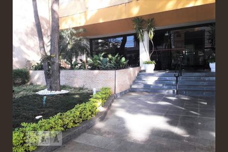 Apartamento à venda com 80m², 2 quartos e 1 vagaÁrea comum