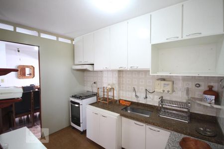 Apartamento à venda com 80m², 2 quartos e 1 vagaCozinha