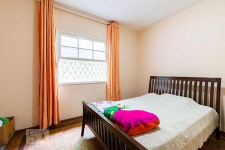 Casa à venda com 200m², 3 quartos e 3 vagasQuarto 2