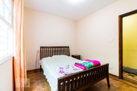 Casa à venda com 200m², 3 quartos e 3 vagasQuarto 2