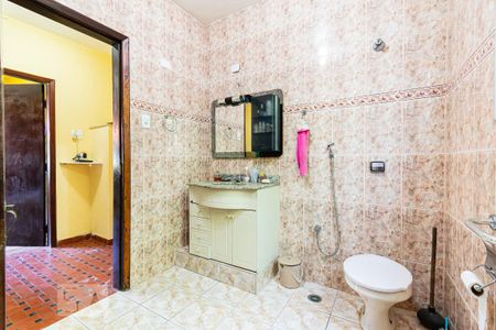 Casa à venda com 200m², 3 quartos e 3 vagasBanheiro