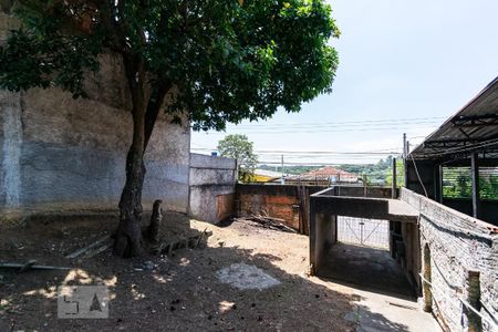Casa à venda com 200m², 3 quartos e 3 vagasQuintal da frente 