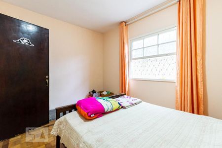 Casa à venda com 200m², 3 quartos e 3 vagasQuarto 2