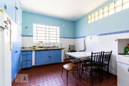 Casa à venda com 200m², 3 quartos e 3 vagasCozinha