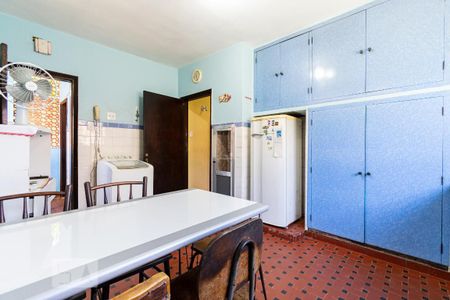 Casa à venda com 200m², 3 quartos e 3 vagasCozinha