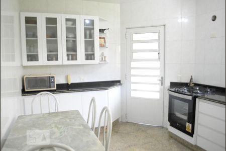 Cozinha de casa à venda com 3 quartos, 390m² em Vila Santa Clara, São Paulo
