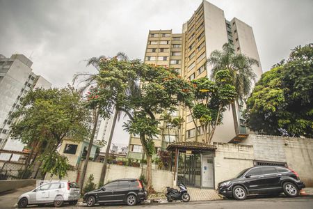 Apartamento para alugar com 60m², 2 quartos e 1 vagaFachada