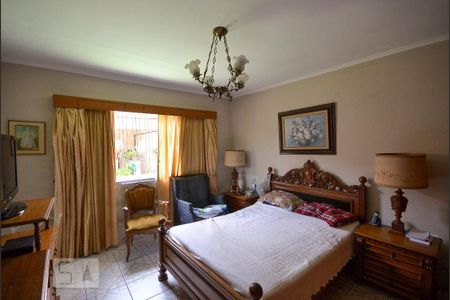 Casa à venda com 320m², 4 quartos e 3 vagas Casa à venda com 320m², 4 quartos e 3 vagasQuarto 3