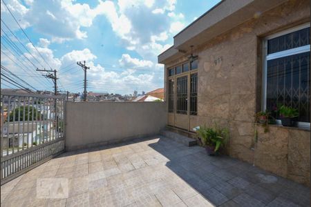 Casa à venda com 320m², 4 quartos e 3 vagas Casa à venda com 320m², 4 quartos e 3 vagasGaragem