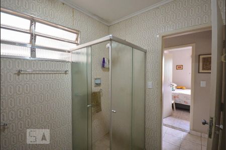 Casa à venda com 320m², 4 quartos e 3 vagas Casa à venda com 320m², 4 quartos e 3 vagasBanheiro Social