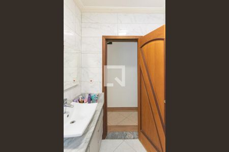 Casa à venda com 200m², 3 quartos e 3 vagasBanheiro