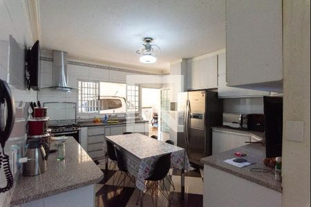 Casa à venda com 200m², 3 quartos e 3 vagasCozinha