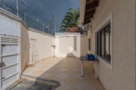 Casa à venda com 200m², 3 quartos e 3 vagasGaragem