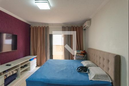 Casa à venda com 200m², 3 quartos e 3 vagasSuíte 1