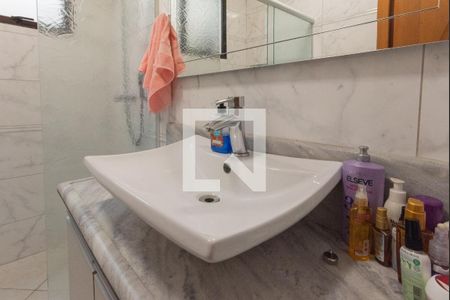 Casa à venda com 200m², 3 quartos e 3 vagasBanheiro