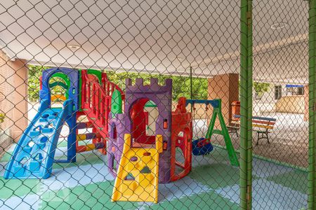 Apartamento à venda com 77m², 2 quartos e 1 vagaPlayground