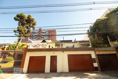 Casa à venda com 420m², 3 quartos e 3 vagasFachada