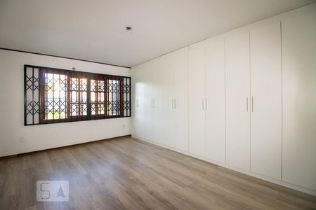 Casa à venda com 420m², 3 quartos e 3 vagasSuíte