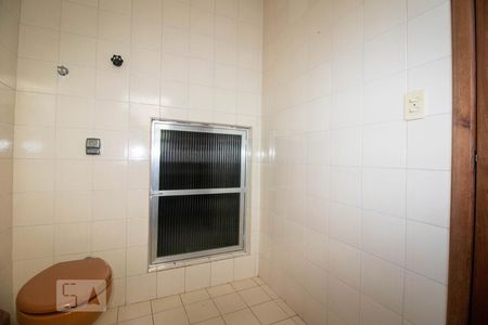 Casa à venda com 420m², 3 quartos e 3 vagasBanheiro Social 2