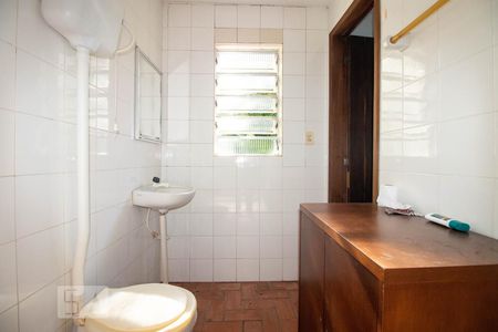 Casa à venda com 420m², 3 quartos e 3 vagasBanheiro Auxiliar