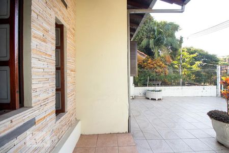 Varanda da Sala de casa à venda com 3 quartos, 420m² em Passo da Areia, Porto Alegre