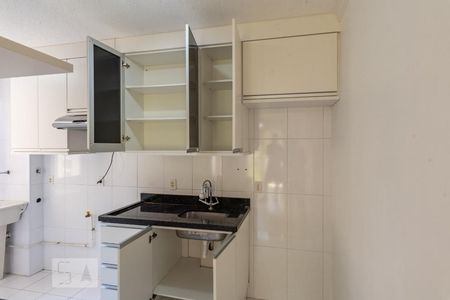 Apartamento para alugar com 44m², 2 quartos e 1 vagaCozinha - Armários